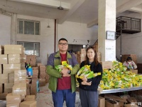 90后小两口的“创业经”：把家乡味道“挂上网”