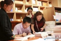 吴相渝：愈来愈逼近的中年｜中原诗人