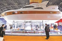 “游”览进博会