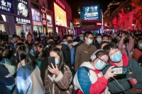 深山集市北京开集！科幻电影“传递”郫都蜀绣文化