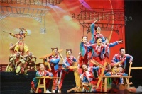 梅韵芬芳溢潜城 曹禺故里戏正酣