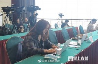 今天，我们把镜头对准自己