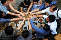 茶七饭八酒十分：那些喝酒必知的中国式“老规矩”