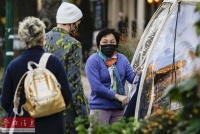 美媒：美国努力避免“生硬”抗疫 欲减少经济损失