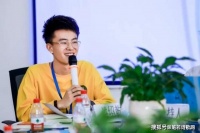 作家洪绍乾：姐姐，我想做一块大理石