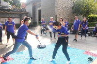 形式新颖的团剧团建