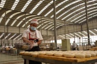 半月谈｜“馕城”告别囊中羞涩