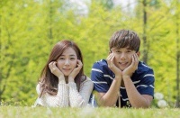 有一种年轻人，活得“很怂”