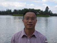 商贩的尊严与尴尬