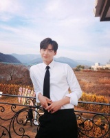 李钟硕年底退伍，首部回归作品确定将参演电影《魔女2》