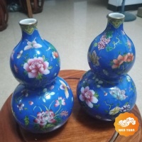 蓝釉花卉瓜果纹葫芦瓶