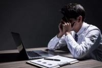 失业后生活状态浑浑噩噩，如何缓解求职焦虑症？