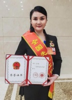 “秦腔一枝梅”李梅荣获“全国先进工作者”称号