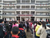 四川泸州：纳溪区龙车小学举行“致敬抗美援”主题演讲比赛