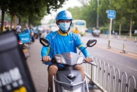 快慢之间，闪送之外：除了“高”收入 他们更看重自由