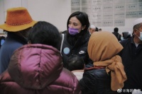 李亚鹏绯闻新女友加入嫣然基金 理由与男方无关