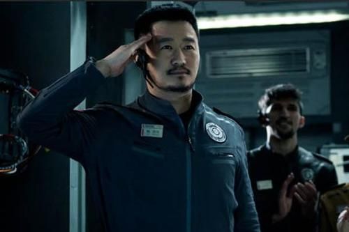 吴京
