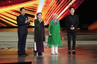 刚刚，第33届中国电影金鸡奖正式开幕……