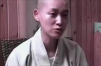 当年为夺女儿30万，亲妈亲自将闺女2次扭送去精神病院，后来怎样