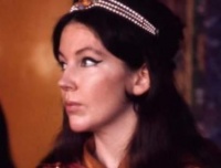 她宁愿放弃美国国籍，也要嫁到锡金当王后，后来童话破灭狼狈回国