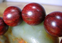 “.手机” 中文域名助就紫檀市场荣耀绽放