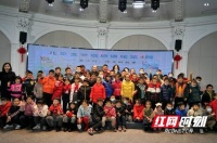 李少白作客湘少图：写文章就是说话，就是从口头到笔头