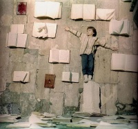 付炜：我曾在暴雨的紧缚里，获取无形的安慰｜中原诗人