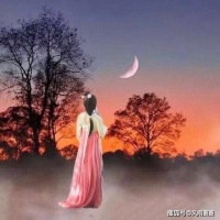 人们的笑脸，一个挨一个熟透