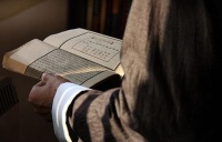 俗语“酒肉穿肠过，佛祖心中留”，后一句才是精华，却十人九不知