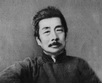 鲁迅一辈子没有骂过蒋介石，鲁迅去世后，蒋介石送他6个字