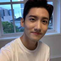 新婚人夫沈昌珉久违晒自拍 暖心鼓励高考考生们