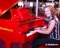 众多歌剧院都被鲍德温钢琴所吸引