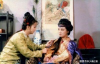 红楼梦里最出彩的配角，无父无母身世堪怜，却获得众人交口称赞