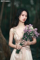 喜欢是一种心情，而爱是一种深情