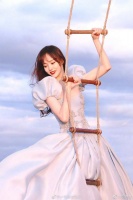 刘亦菲“盗图”为唐嫣庆生：“等我去上海找你玩”