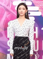 金请夏新冠曾误检为阴性 聚会好友均检测未感染