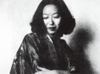 张爱玲与陆小曼很熟悉，为啥故意忽略陆小曼？