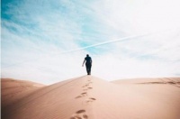 中延传媒人生你走的每一步其实都算数