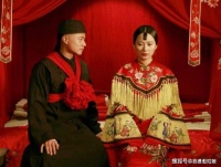 张爱玲《怨女》：柴银娣和三爷私通，上吊自杀，撕开豪门的罪与罚