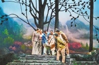 豫剧《情满合欢寨》在郑上演