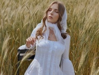 中年男人最容易被哪种女人迷住？