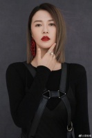 谭维维回应新歌歌词：不是勇敢 只是一份责任