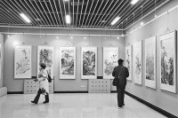 我省地市美协主席团作品展开幕