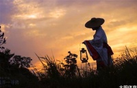 识人俗语：“宁交双脚跳，不交胖胖笑”啥意思？什么是胖胖笑