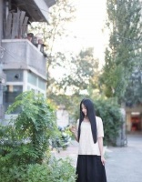 很多忘不掉的人和事，都是你自己不想忘