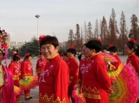 雄鸡唱沸小山村（四首）