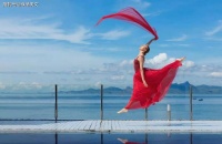 原来，爱与不爱都是寂寞的。爱比不爱更寂寞。