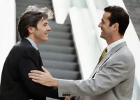 朋友相处为什么如此复杂？适度反击远离小人！