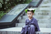 每个年龄都有与其相匹配的烦恼，无一例外。