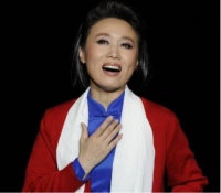 她是国家一级演员，不顾反对嫁小15岁丈夫，今57岁生活不圆满